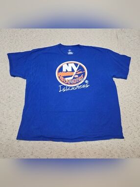 NHL New York Islanders T-Shirt Mens XXL Hockey Distressed Cotton Graphic Tee